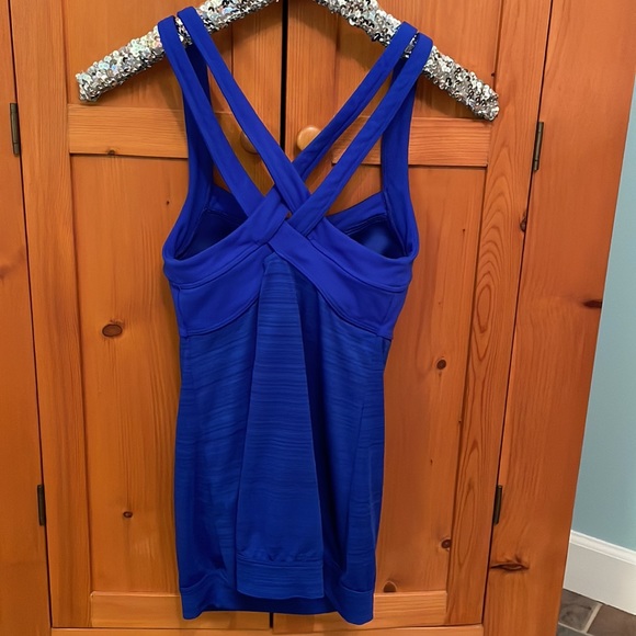 Athleta exercise top size small - Picture 2 of 8